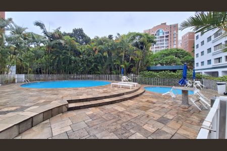 Apartamento à venda com 85m², 3 quartos e 2 vagas Apartamento à venda com 85m², 3 quartos e 2 vagasÁrea comum - Piscina