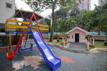 Apartamento à venda com 85m², 3 quartos e 2 vagas Apartamento à venda com 85m², 3 quartos e 2 vagasÁrea comum