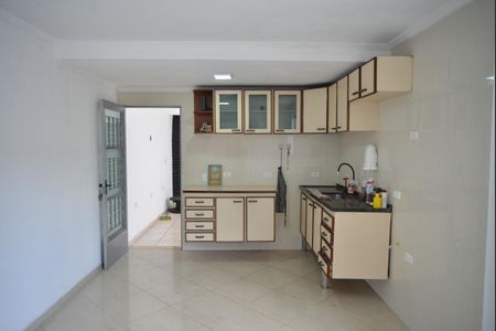 Casa para alugar com 172m², 3 quartos e 2 vagasCozinha