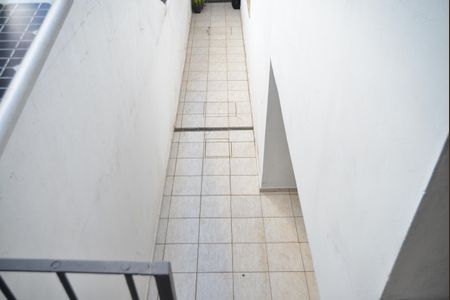 Casa para alugar com 172m², 3 quartos e 2 vagasEscada