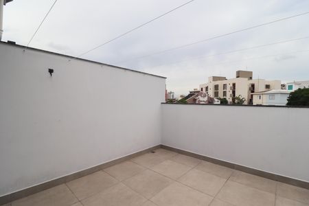 Apartamento à venda com 100m², 2 quartos e 2 vagasCobertura