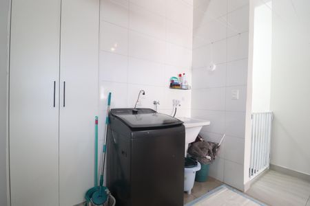 Apartamento à venda com 100m², 2 quartos e 2 vagasÁrea de Serviço