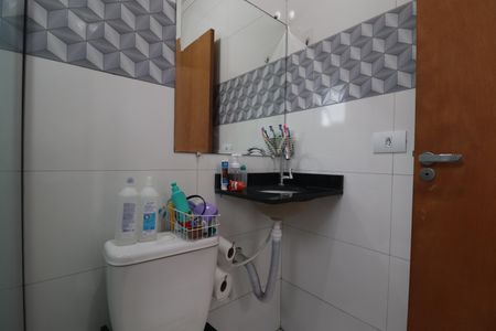 Apartamento à venda com 100m², 2 quartos e 2 vagasBanheiro da Suíte