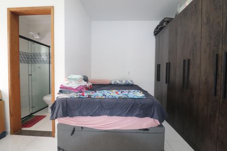 Apartamento à venda com 100m², 2 quartos e 2 vagasSuíte