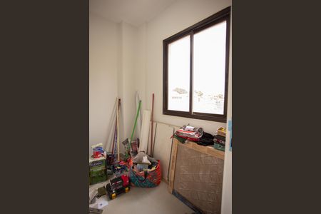 Apartamento à venda com 122m², 3 quartos e 3 vagas Apartamento à venda com 122m², 3 quartos e 3 vagasÁREA DE SERVIÇO