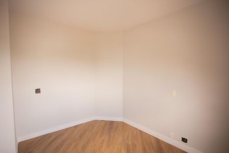 Apartamento à venda com 122m², 3 quartos e 3 vagas Apartamento à venda com 122m², 3 quartos e 3 vagasQUARTO 2