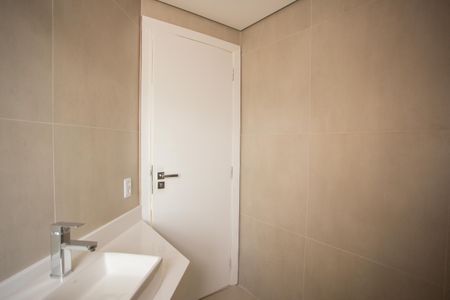 Apartamento à venda com 122m², 3 quartos e 3 vagas Apartamento à venda com 122m², 3 quartos e 3 vagasBANHEIRO