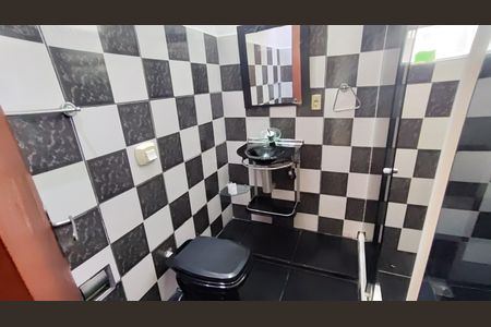 Casa de condomínio para alugar com 65m², 2 quartos e sem vaga Casa de condomínio para alugar com 65m², 2 quartos e sem vagaBanheiro