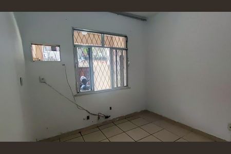 Quarto 1 de casa de condomínio para alugar com 2 quartos, 65m² em Taquara, Rio de Janeiro