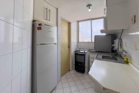 Apartamento para alugar com 53m², 2 quartos e 1 vaga Apartamento para alugar com 53m², 2 quartos e 1 vagaCozinha e área de serviço