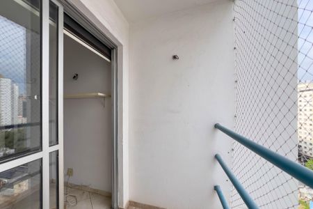 Varanda de apartamento para alugar com 2 quartos, 53m² em Liberdade, São Paulo