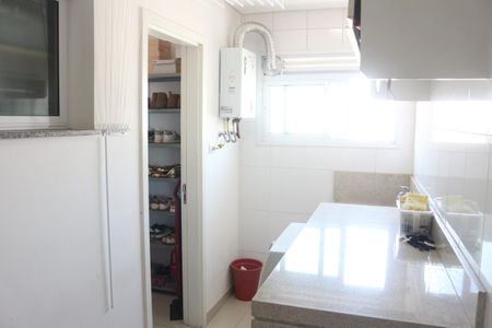 Apartamento à venda com 180m², 3 quartos e 2 vagasÁrea de Serviço