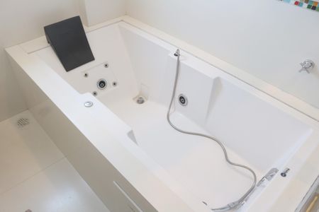 Apartamento à venda com 180m², 3 quartos e 2 vagasBanheiro da Suíte 1