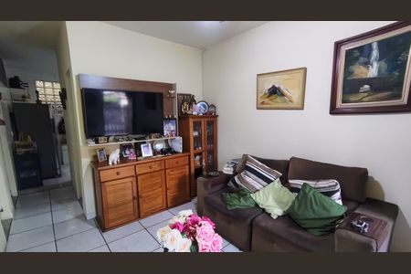 Sala de casa de condomínio para alugar com 2 quartos, 62m² em Taquara, Rio de Janeiro
