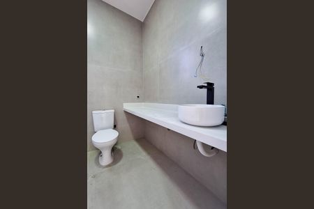 Casa à venda com 250m², 4 quartos e 2 vagas Casa à venda com 250m², 4 quartos e 2 vagasBanheiro da Suíte 1