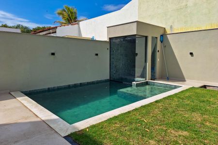 Casa à venda com 250m², 4 quartos e 2 vagas Casa à venda com 250m², 4 quartos e 2 vagasQuintal