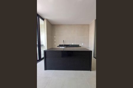 Casa à venda com 250m², 4 quartos e 2 vagas Casa à venda com 250m², 4 quartos e 2 vagasCozinha