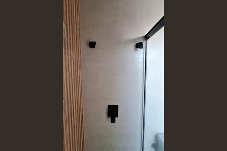 Casa à venda com 250m², 4 quartos e 2 vagas Casa à venda com 250m², 4 quartos e 2 vagasBanheiro de Serviço