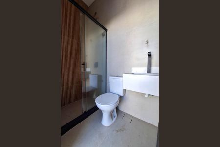 Casa à venda com 250m², 4 quartos e 2 vagas Casa à venda com 250m², 4 quartos e 2 vagasBanheiro de Serviço