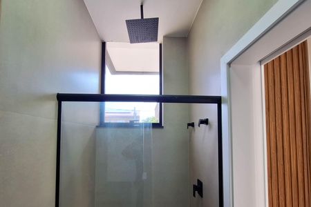 Casa à venda com 250m², 4 quartos e 2 vagas Casa à venda com 250m², 4 quartos e 2 vagasBanheiro Social