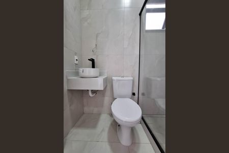 Casa à venda com 250m², 4 quartos e 2 vagas Casa à venda com 250m², 4 quartos e 2 vagasBanheiro da Suíte 2