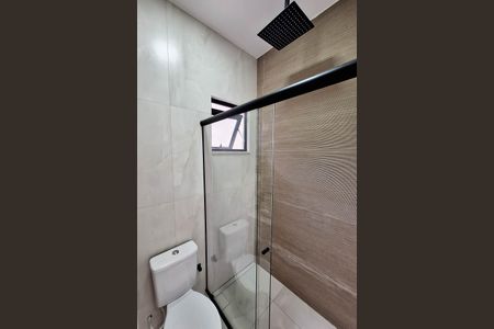 Casa à venda com 250m², 4 quartos e 2 vagas Casa à venda com 250m², 4 quartos e 2 vagasBanheiro da Suíte 2