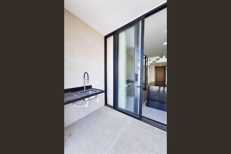 Casa à venda com 250m², 4 quartos e 2 vagas Casa à venda com 250m², 4 quartos e 2 vagasQuintal