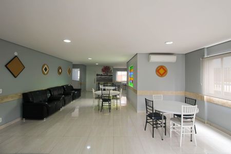 Apartamento à venda com 54m², 2 quartos e 1 vaga Apartamento à venda com 54m², 2 quartos e 1 vagaSalão de Festas