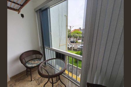Apartamento à venda com 75m², 3 quartos e 1 vaga