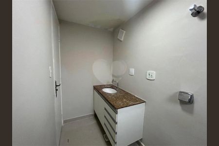 Apartamento à venda com 3 quartos, 126m² em Vila Gomes Cardim, São Paulo