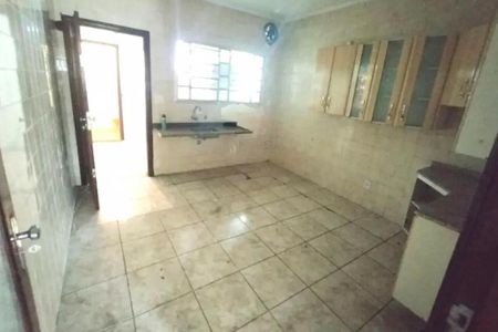 Casa à venda com 2 quartos, 150m² em Vila Carrão, São Paulo