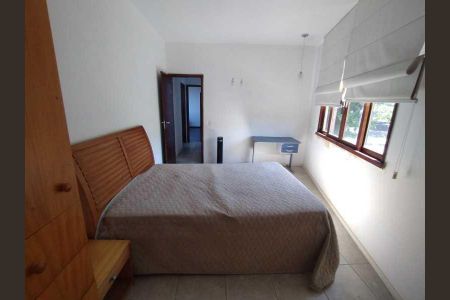 Casa à venda com 454m², 5 quartos e 3 vagas