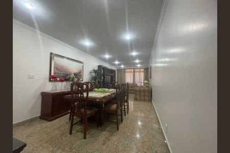 Apartamento à venda com 163m², 4 quartos e 3 vagas