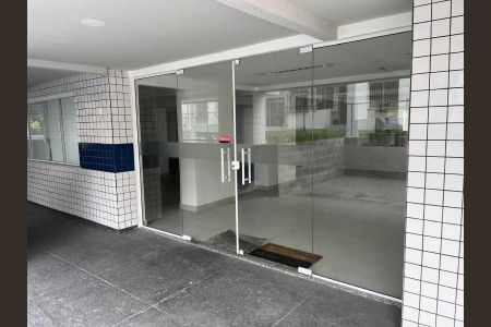 Apartamento à venda com 70m², 2 quartos e 1 vaga