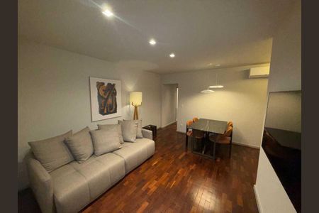 Apartamento à venda com 2 quartos, 72m² em Copacabana, Rio de Janeiro