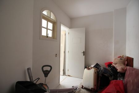 Casa à venda com 368m², 5 quartos e 3 vagasQuarto de Serviço