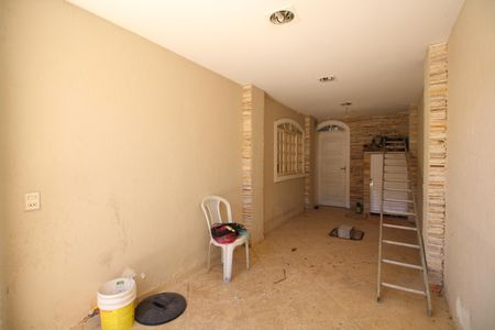 Casa à venda com 368m², 5 quartos e 3 vagasGaragem Coberta