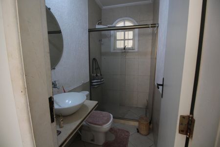 Casa à venda com 368m², 5 quartos e 3 vagasBanheiro Social 2