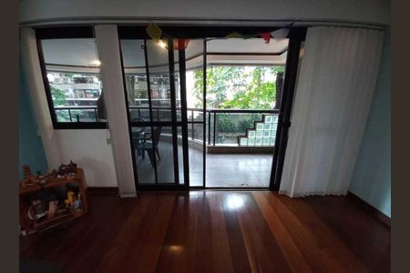 Apartamento à venda com 168m², 4 quartos e 2 vagas