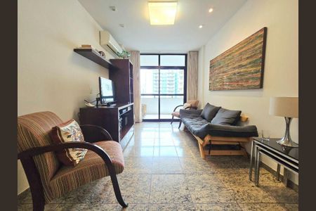 Apartamento à venda com 3 quartos, 120m² em Icaraí, Niterói
