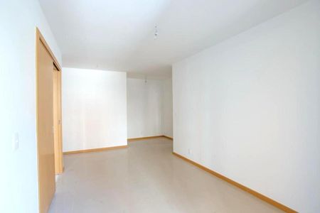 Apartamento à venda com 66m², 2 quartos e 1 vaga