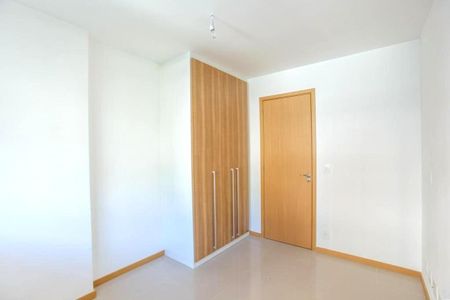 Apartamento à venda com 66m², 2 quartos e 1 vaga