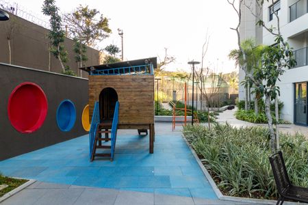 Apartamento para alugar com 67m², 2 quartos e 1 vagaÁrea comum - Playground