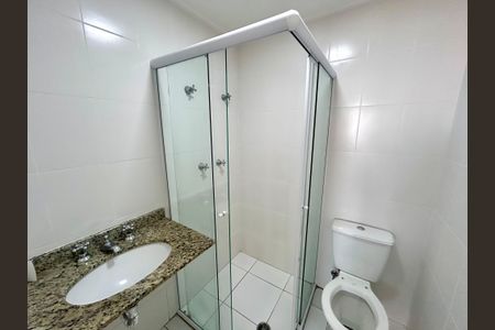 Apartamento à venda com 60m², 2 quartos e 1 vagaBanheiro 1