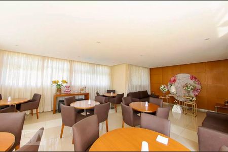 Apartamento à venda com 60m², 2 quartos e 1 vagaÁrea comum - Salão de festas