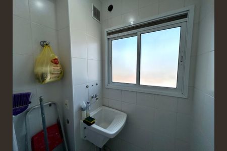 Apartamento à venda com 60m², 2 quartos e 1 vagaÁrea de Serviço