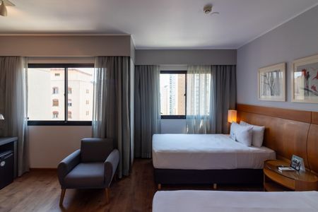 Studio à venda com 28m², 1 quarto e 1 vaga Studio à venda com 28m², 1 quarto e 1 vagaStudio