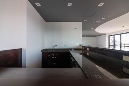 Studio à venda com 28m², 1 quarto e 1 vaga Studio à venda com 28m², 1 quarto e 1 vagaÁrea comum - Salão de festas