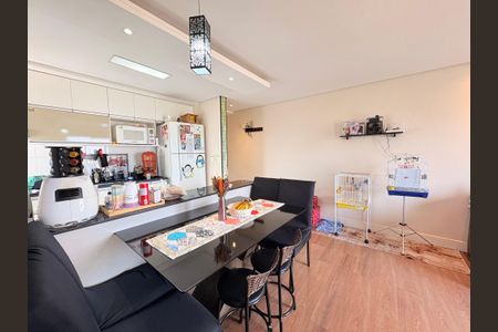 Sala de apartamento à venda com 3 quartos, 71m² em Jardim Tamoio, Jundiaí