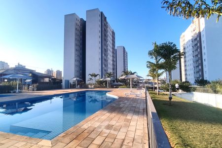 Apartamento à venda com 71m², 3 quartos e 1 vagaÁrea comum - Piscina
